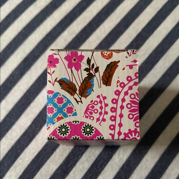 Taylor Swift Lover Snow Globe Ornament - Picture 5 of 11